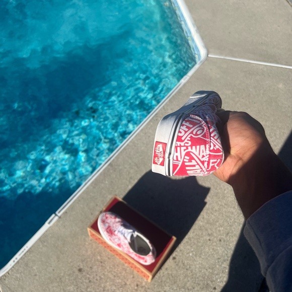 Vans Old Skool Off the Wall Red and White - Picture 6 of 6